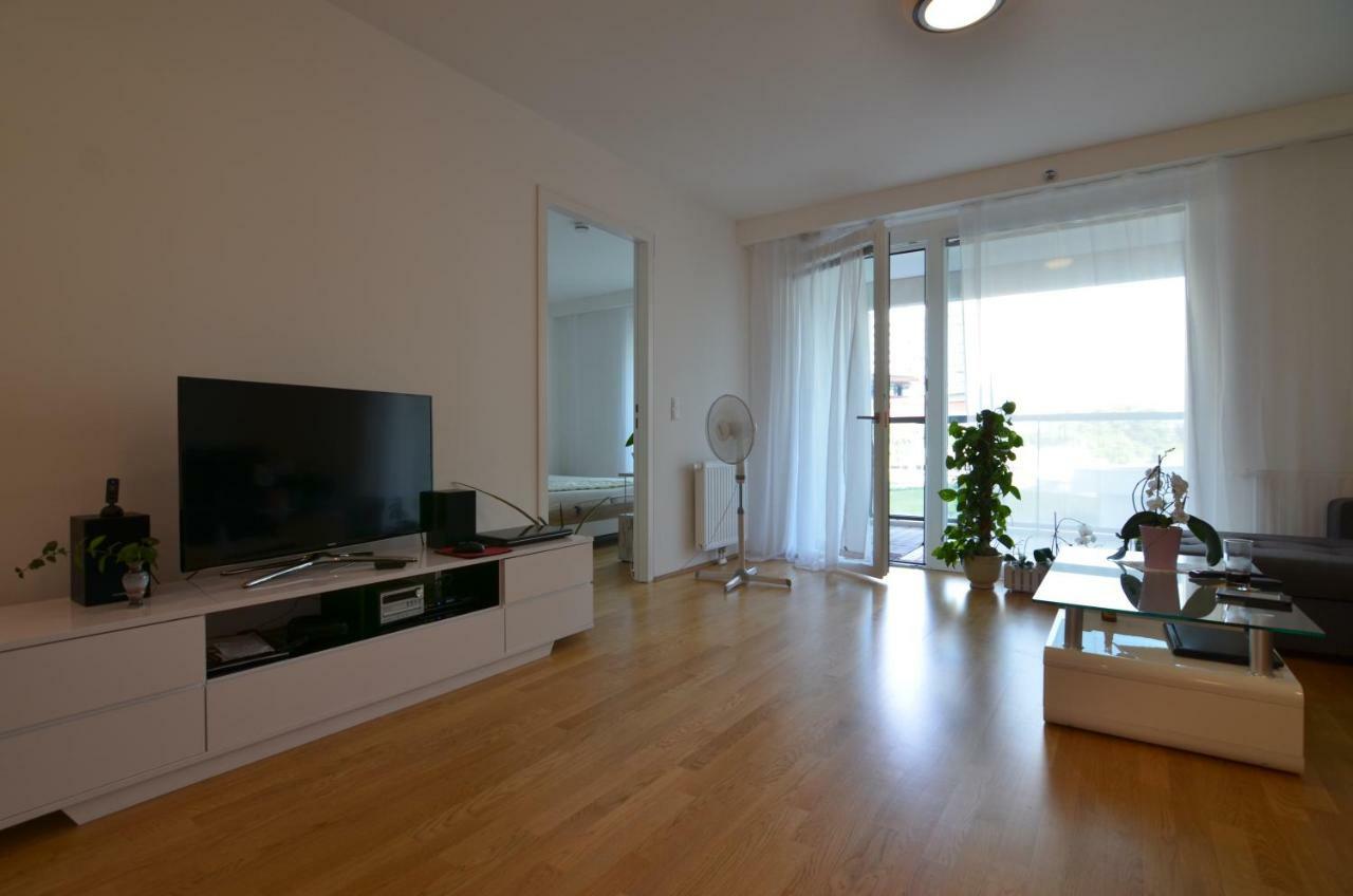 Apartment With Parking On Premise Відень Екстер'єр фото
