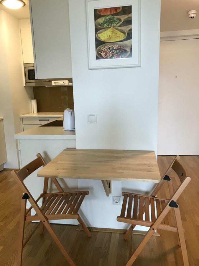 Apartment With Parking On Premise Відень Екстер'єр фото