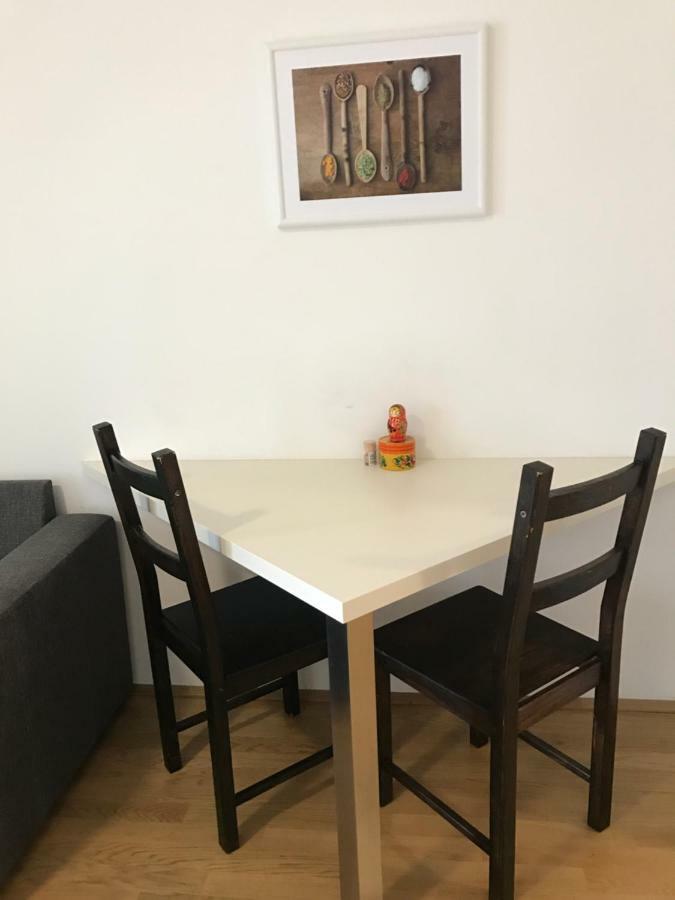 Apartment With Parking On Premise Відень Екстер'єр фото
