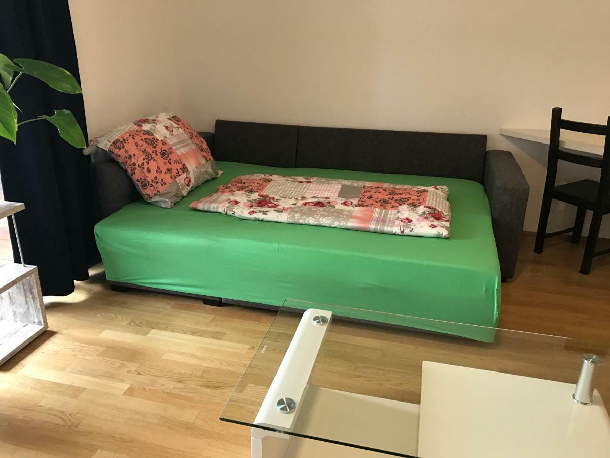 Apartment With Parking On Premise Відень Екстер'єр фото