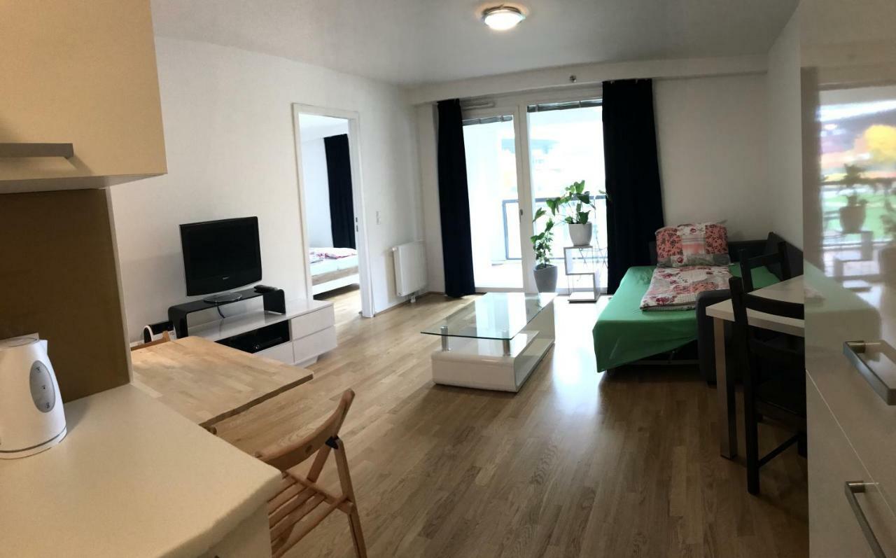 Apartment With Parking On Premise Відень Екстер'єр фото