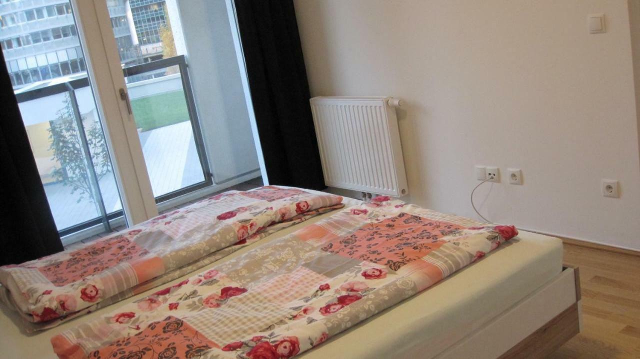 Apartment With Parking On Premise Відень Екстер'єр фото